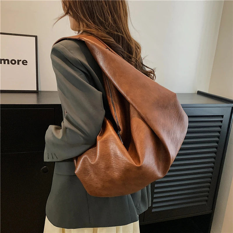 תיק הובו גדול ורך
